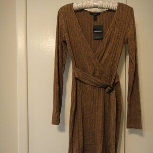 FOREVER 21 Cable Knit Faux Wrap Dress sz S Camel Brown NWT